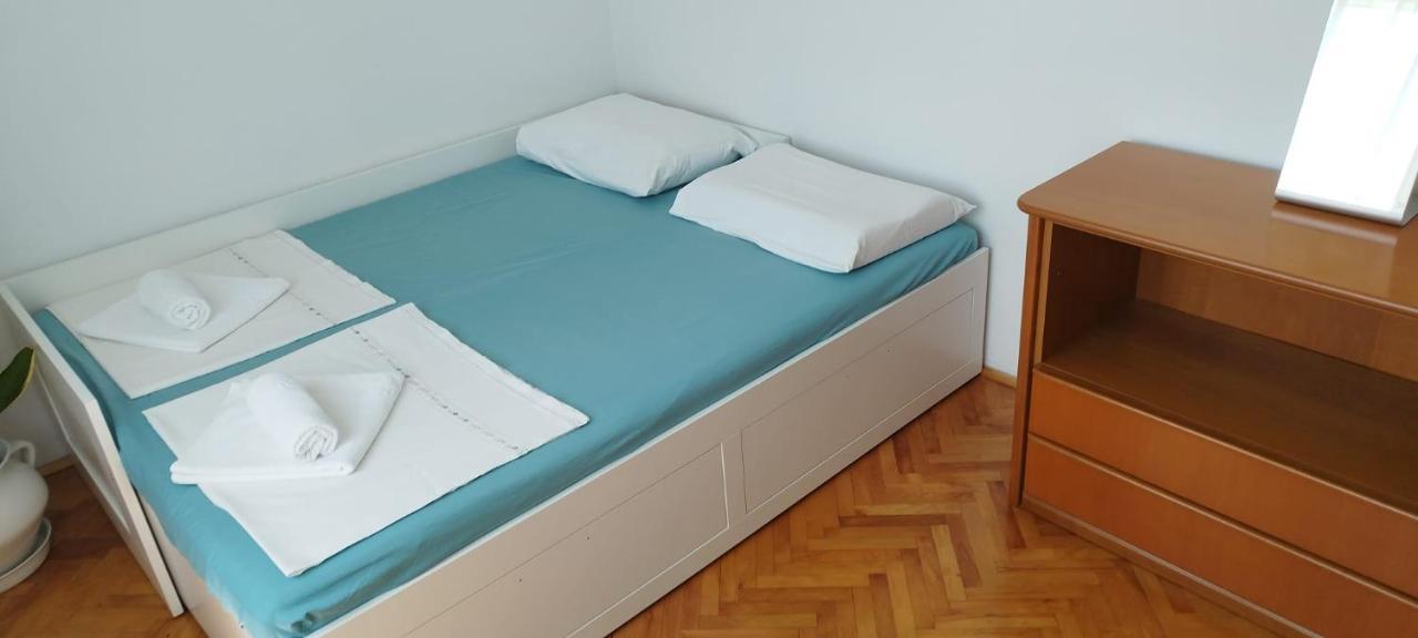 7 Flower Street Apartment Sempeter pri Gorici エクステリア 写真