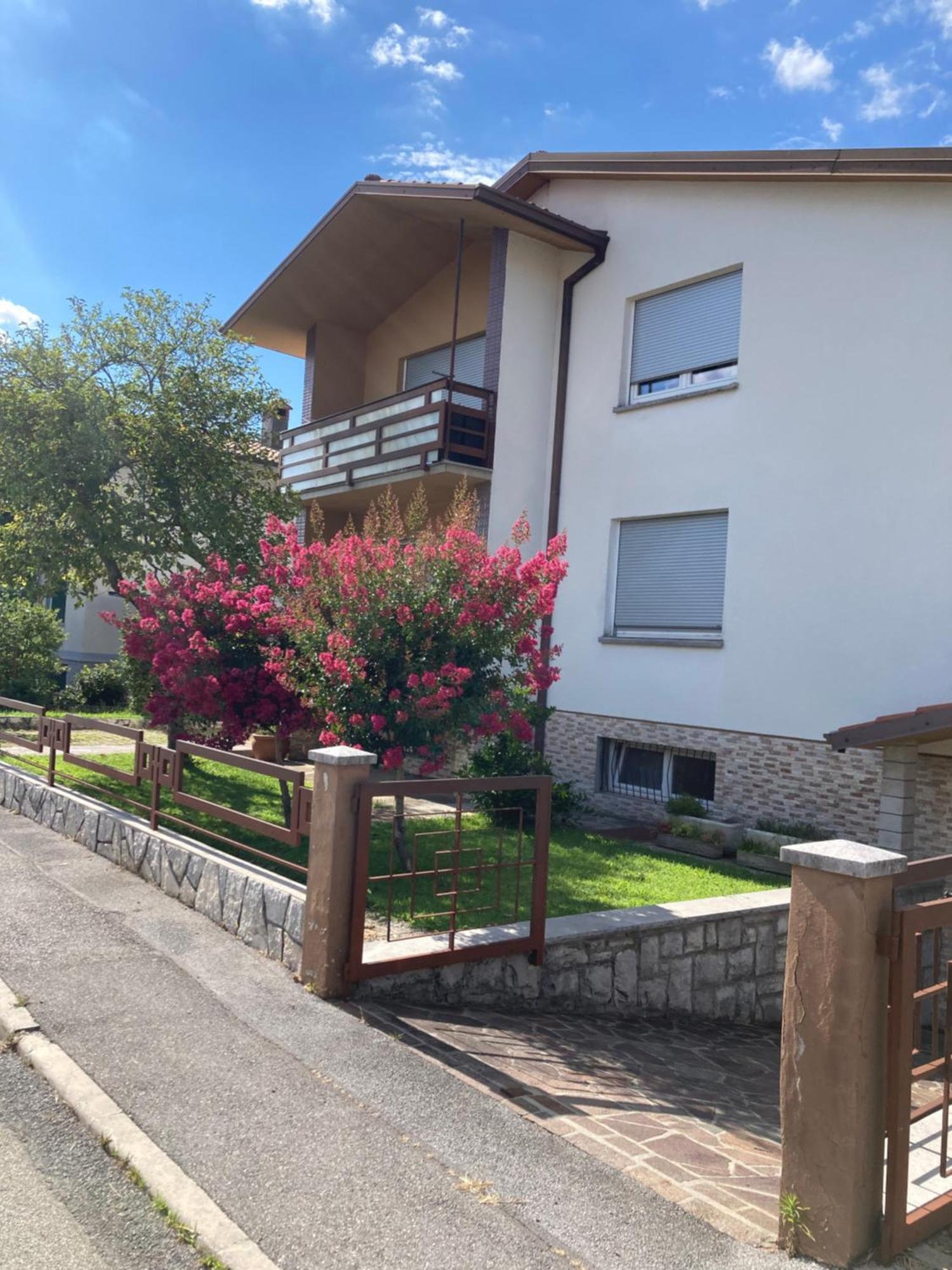 7 Flower Street Apartment Sempeter pri Gorici エクステリア 写真